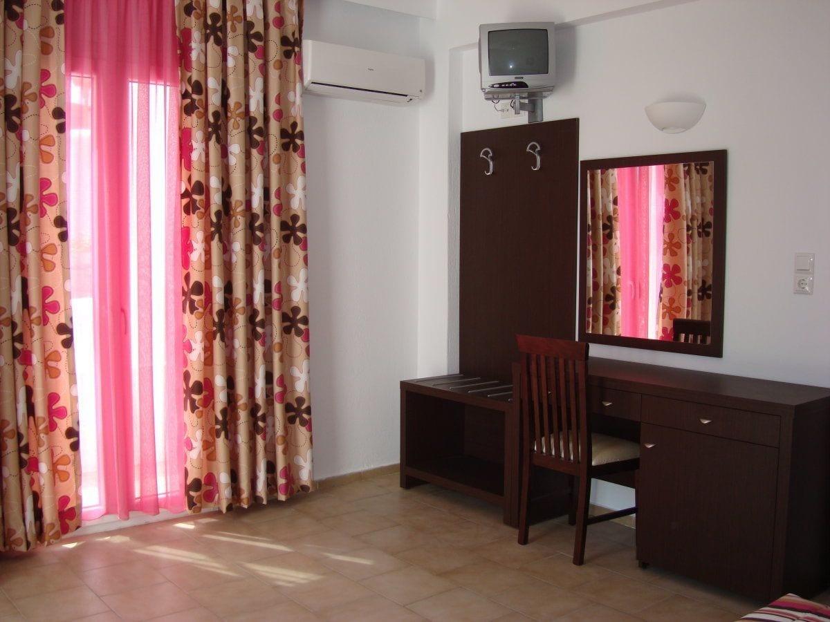 Elena Studios & Suites Ornos  Dış mekan fotoğraf