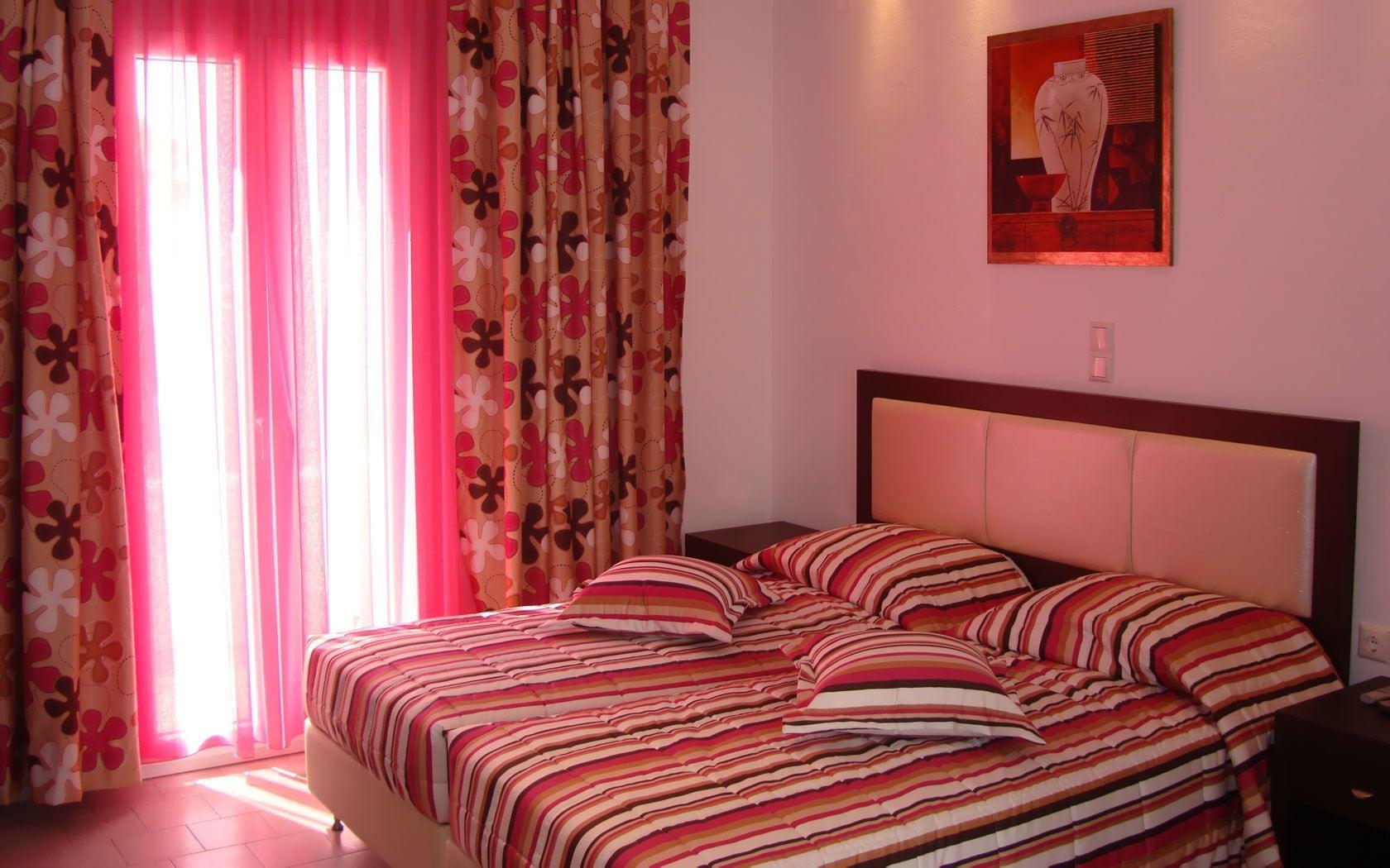 Elena Studios & Suites Ornos  Dış mekan fotoğraf