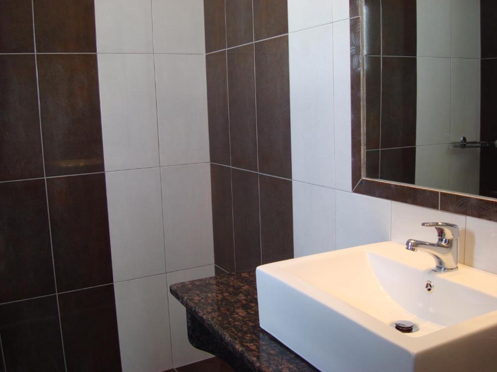 Elena Studios & Suites Ornos  Dış mekan fotoğraf